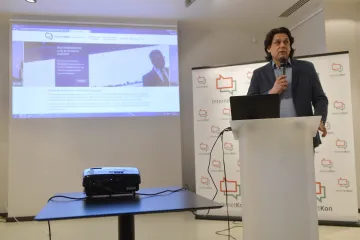 Hírkép: Elindult az internetről szóló nemzeti konzultáció