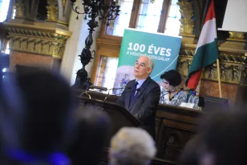 Hírkép: Eljött az ideje a védőnői szolgálat megbecsülésének