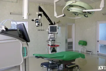 Hírkép: Új helyen a szemészeti műtő
