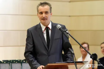 Hírkép: Kitüntetések a Megyenap alkalmából