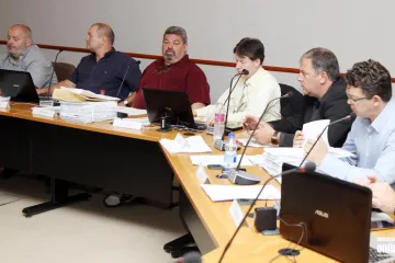 Hírkép: Több tucat kérdésben döntött a közgyűlés