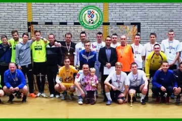 Hírkép: Amatőr kispályás foci: Hellas-siker a Szabadság Kupán!