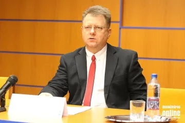 Hírkép: Hatalmas eszközcsere a kórházban