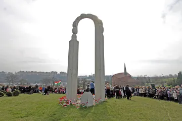 Hírkép: Önkormányzati ünnepség március 15-én
