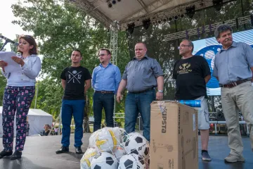 Hírkép: A DLSZ Gyermeknapi adománya