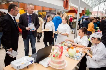 Hírkép: Pályaválasztási kiállítás - Segítség a jó döntéshez