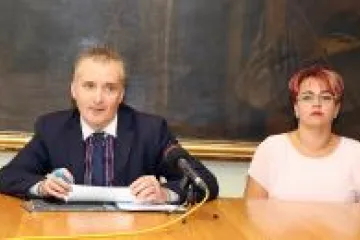 Hírkép: Hárommillió forint az iskolakezdés támogatására