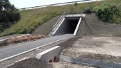  Műszaki különlegesség az M1-es alatt - Országosan is egyedülálló kerékpáros alagút Pannónia Szívében