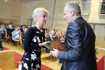 Hírkép: Jakabné Józsa Klára lett a város új díszpolgára