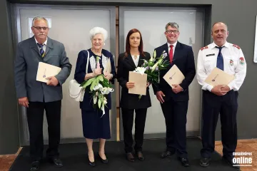 Hírkép: Átadták a Dunaújváros Ifjúságáért és a Dunaújváros Közbiztonságáért Díjakat