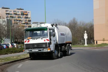 Hírkép: Több, mint 32 tonna kosz