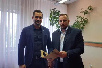 Hírkép: A Városházán fogadta Pintér Tamás a rendőrkapitányt