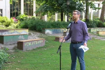 Hírkép: Megújultak a padok, régi-új környezetben várja a látogatókat a Bartók Liget