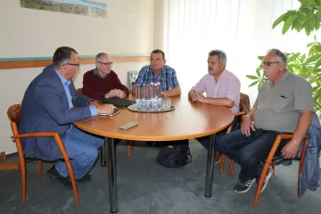 Hírkép: Borovszky Ambrusról nevezik el a Martinász szobor környékét