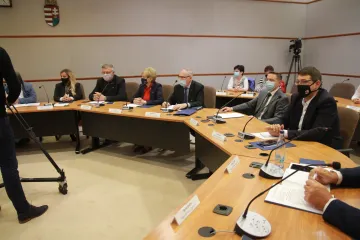 Hírkép: Rendkívüli közgyűlés volt a Dunaferr helyzete miatt