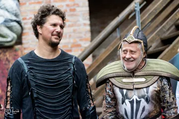 Hírkép: Bemutatták a várva várt komédiát - hatalmas siker volt a Hamlear