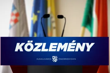 Hírkép: El a kezekkel Dunaújváros Megyei Jogú Város jegyzőjétől!