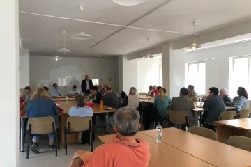 Hírkép: A múlt hét végén fórumot tartott a DVG Zrt. vezetése a közös képviselőknek a távhőszolgáltatásról