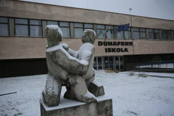 Hírkép: Ma ünnepli 83. születésnapját Rajki László, szobrászművész