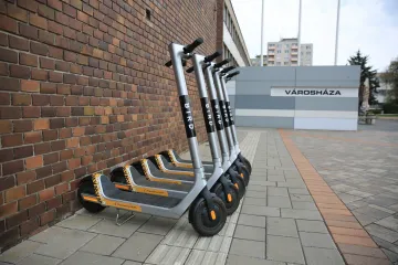 Hírkép: Elstartolt a tesztüzemű Bird bérroller szolgáltatás 