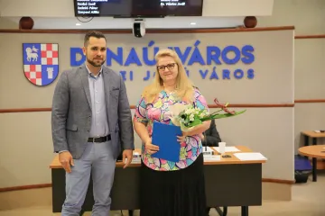 Hírkép: Mészárosné Libor Ágnes 30 éve áll a köz szolgálatában