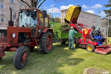 Hírkép: Előbb kezdődtek a kaszálási, településrendezési munkálatok