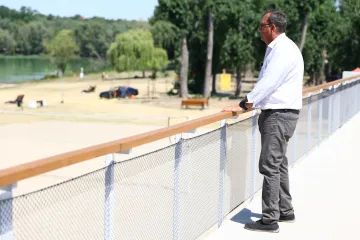 Hírkép: Csobbanni muszáj – vizes körkép hőségriasztás idején 