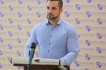 Hírkép: Általános és középiskolásoknak nyújt iskolakezdési támogatást az önkormányzat