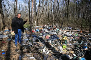 Hírkép: Szervezetten, nagyüzemben szemetelnek erdeinkben