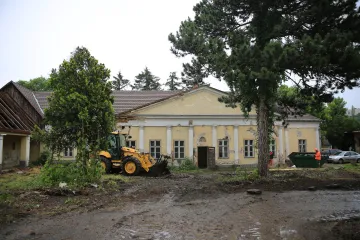 Hírkép: Végre elindulhat a Mondbach kúria felújítása