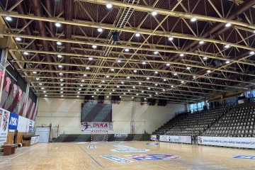 Hírkép: Megújult a sportcsarnok tetőszerkezete, megszűnt a beázás