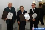 Hírkép: Cserna Gábor polgármester az önkormányzati ünnep keretében átadta a Dunaújvárosért díjakat!