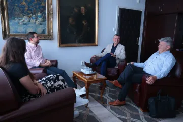 Megbeszélés