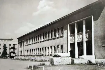 Vasvári