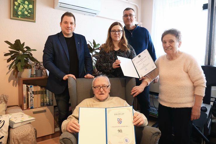 Újabb szépkorú polgárunk lett 90 éves